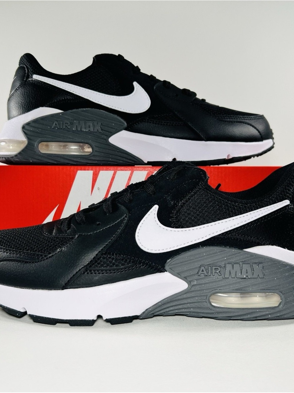 Nike Black and White Air Max Running Shoes